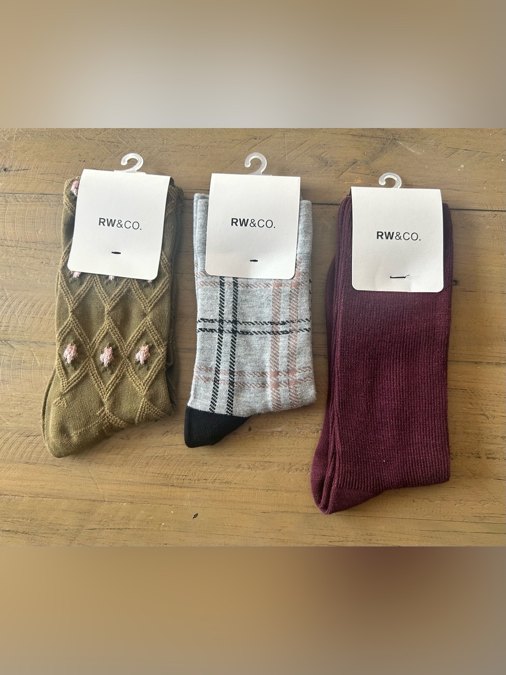 NWT RW&CO Women’s Socks 3 Pair Bundle Floral / Plaid / Burgundy